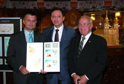 Sto godina žetvenih svečanosti u Subotici: Poštanske marke s motivima Dužijance  
